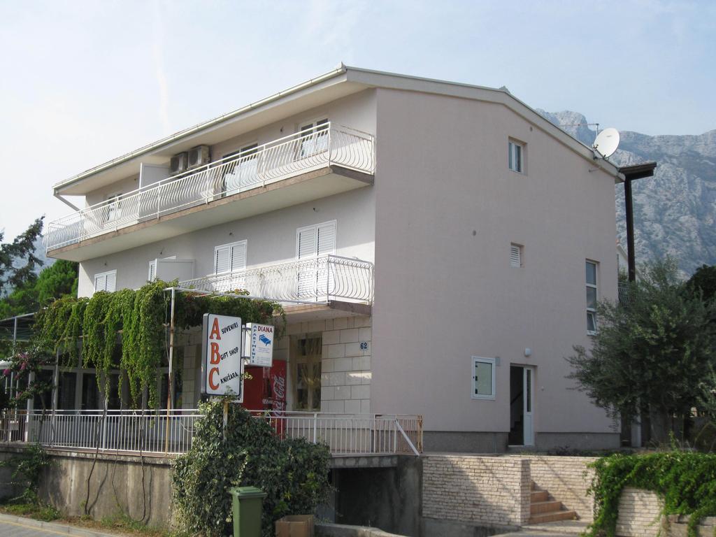 Apartments Diana Orebic Exterior photo